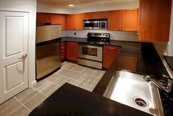Hotel Cesar Suites At Harborside *